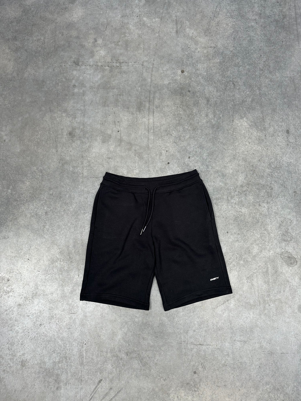 DNSTY BLACK Case Short
