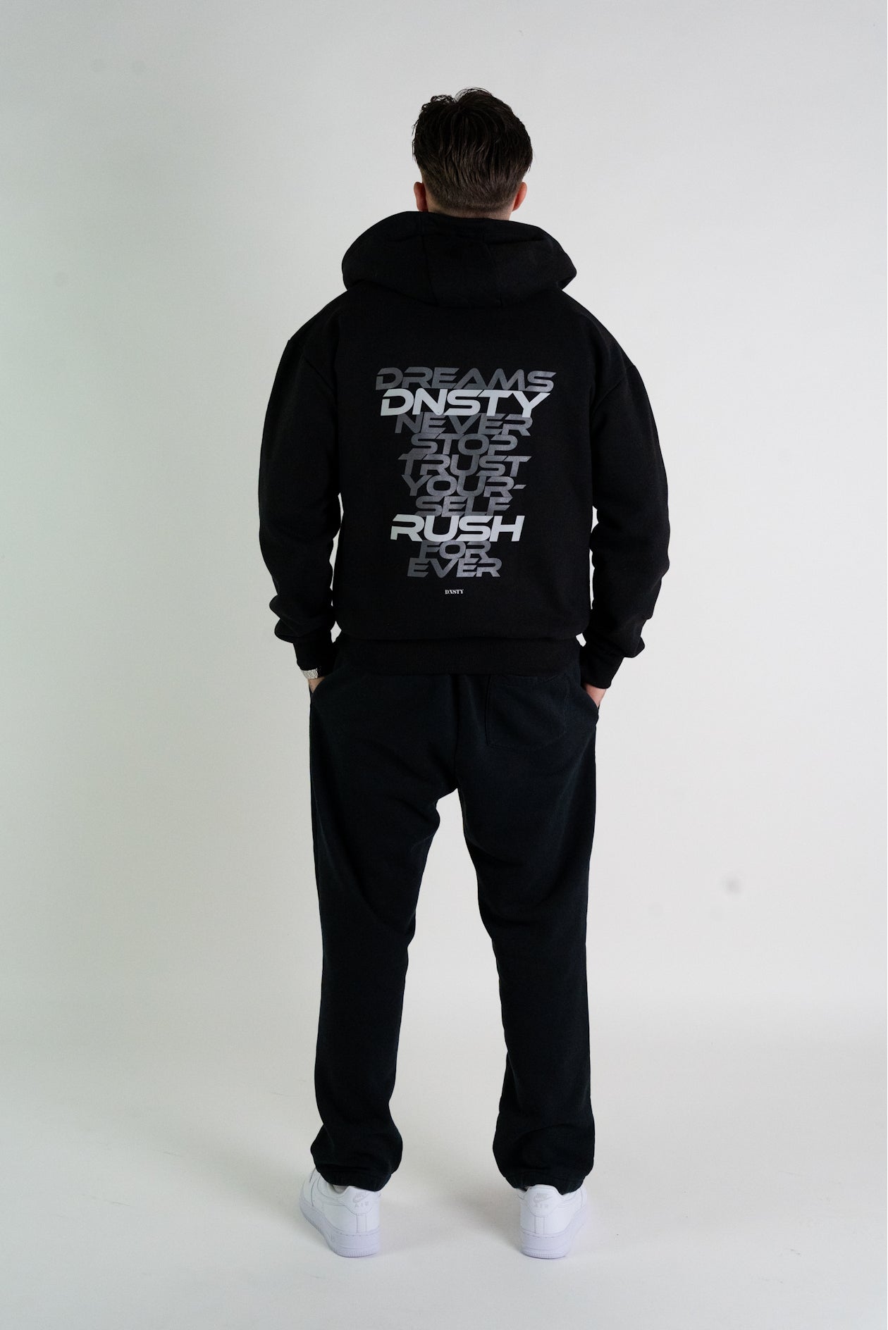 RUSH Zipper (Black)