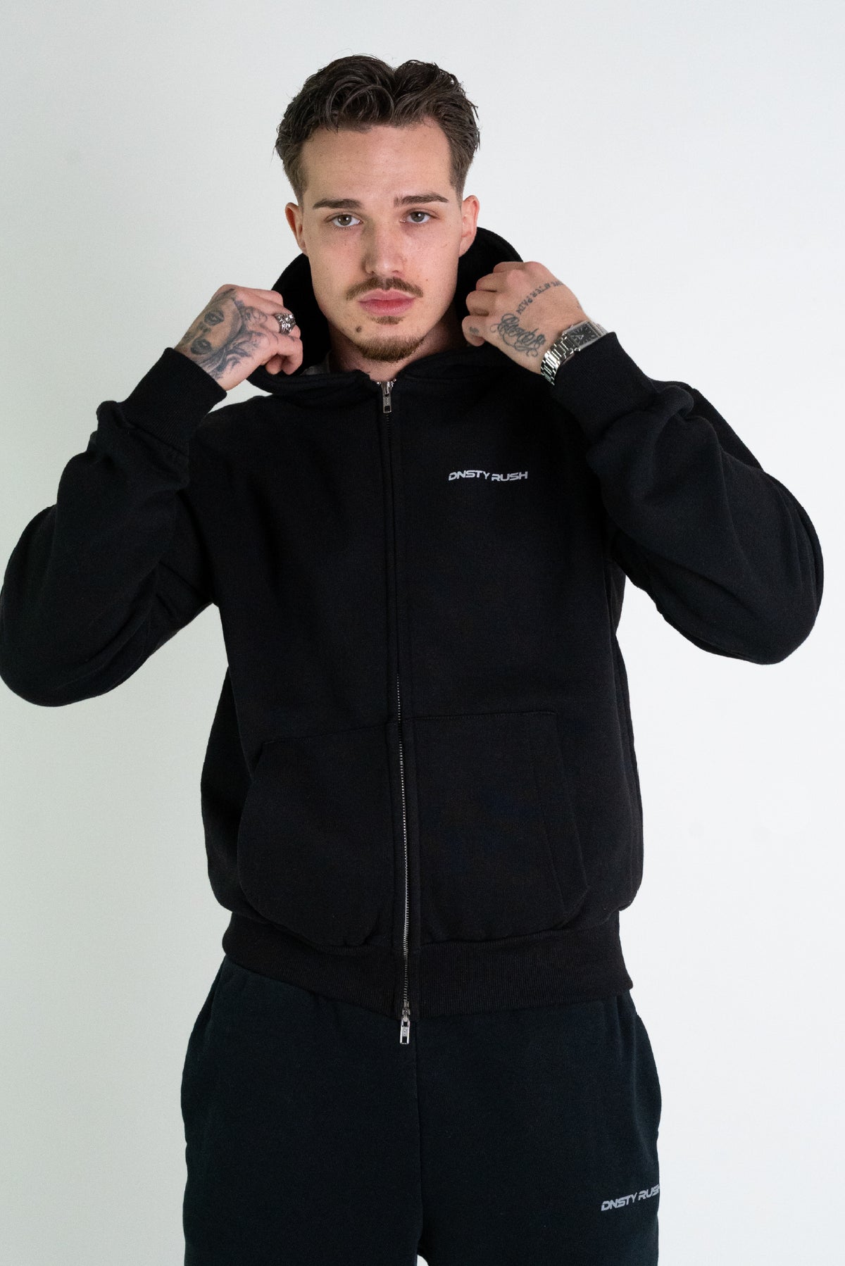 RUSH Zipper (Black)